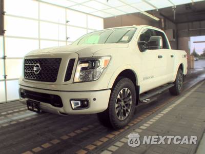 2018 Nissan TITAN PRO-4X Crew Cab Extra Short Bed