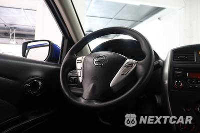 2015 Nissan Versa SV - zdjęcie 25 z 26 - miniatura