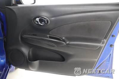 2015 Nissan Versa SV - zdjęcie 21 z 26 - miniatura