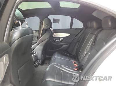 2015 Mercedes-Benz C 400 4MATIC Sedan - zdjęcie 12 z 13 - miniatura