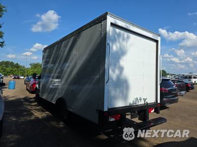 2025 Mercedes-Benz Sprinter 3500XD Cab Chassis DRW - zdjęcie 6 z 21 - miniatura
