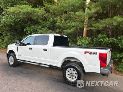 2022 Ford Super Duty F-250 XLT Crew Cab Medium Bed - zdjęcie 5 z 45 - miniatura