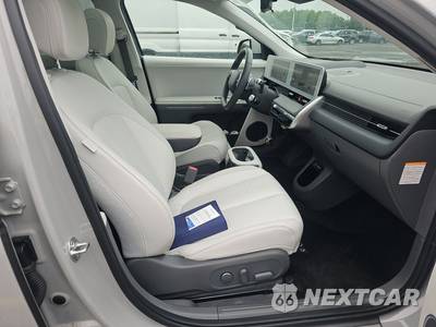 2024 Hyundai IONIQ 5 Limited - zdjęcie 8 z 27 - miniatura