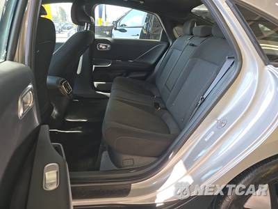2024 Hyundai IONIQ 6 SE - zdjęcie 13 z 26 - miniatura