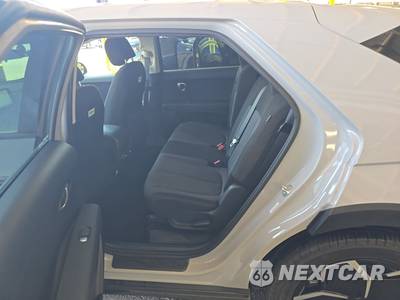 2024 Hyundai IONIQ 5 SE - zdjęcie 13 z 23 - miniatura