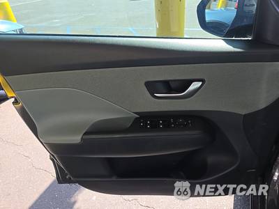 2024 Hyundai Kona Electric Limited - zdjęcie 9 z 20 - miniatura