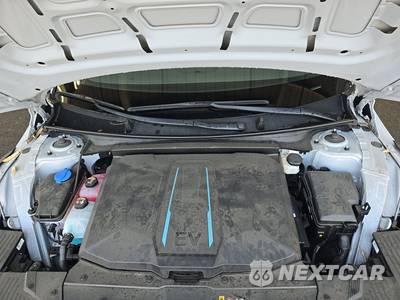 2024 Hyundai IONIQ 5 SE - zdjęcie 15 z 31 - miniatura