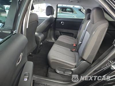 2024 Hyundai IONIQ 5 SEL - zdjęcie 13 z 21 - miniatura