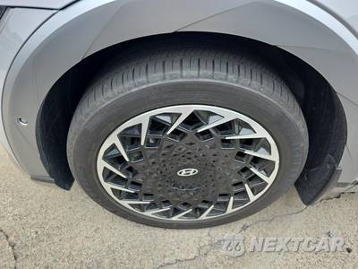 2024 Hyundai IONIQ 5 Limited - zdjęcie 17 z 30 - miniatura