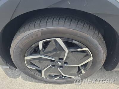 2024 Hyundai IONIQ 5 SEL - zdjęcie 17 z 23 - miniatura