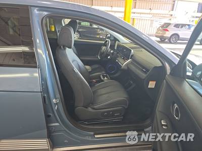 2024 Hyundai IONIQ 5 Limited - zdjęcie 8 z 31 - miniatura