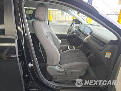 2024 Hyundai IONIQ 5 SEL - zdjęcie 8 z 34 - miniatura