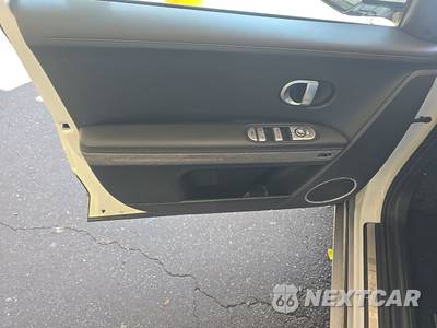 2024 Hyundai IONIQ 5 Limited - zdjęcie 9 z 27 - miniatura