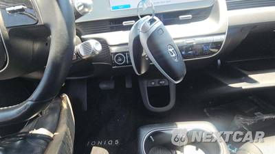 2024 Hyundai IONIQ 5 Limited - zdjęcie 21 z 27 - miniatura