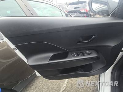 2024 Hyundai Kona Electric SEL - zdjęcie 9 z 35 - miniatura