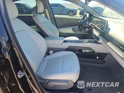 2023 Hyundai IONIQ 6 SEL - zdjęcie 8 z 27 - miniatura