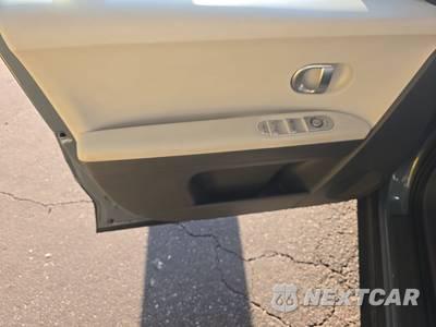 2024 Hyundai IONIQ 5 SE - zdjęcie 9 z 40 - miniatura