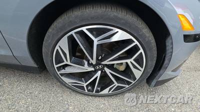 2024 Hyundai IONIQ 6 SEL - zdjęcie 24 z 27 - miniatura