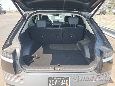 2024 Hyundai IONIQ 5 Limited - zdjęcie 17 z 27 - miniatura