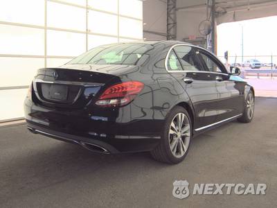 2016 Mercedes-Benz C 300 - zdjęcie 4 z 35 - miniatura