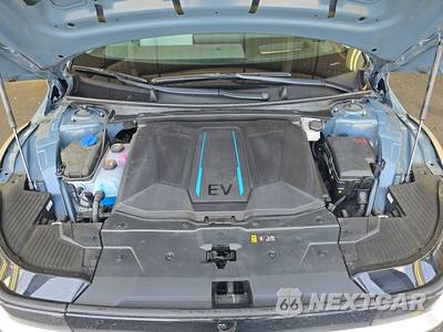 2024 Hyundai IONIQ 5 Limited - zdjęcie 15 z 31 - miniatura
