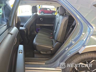 2024 Hyundai IONIQ 5 Limited - zdjęcie 13 z 28 - miniatura