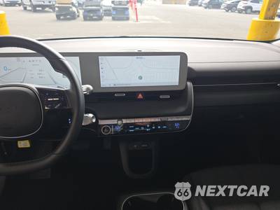 2024 Hyundai IONIQ 5 SE - zdjęcie 11 z 32 - miniatura