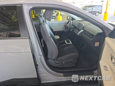 2024 Hyundai IONIQ 5 SE - zdjęcie 8 z 33 - miniatura