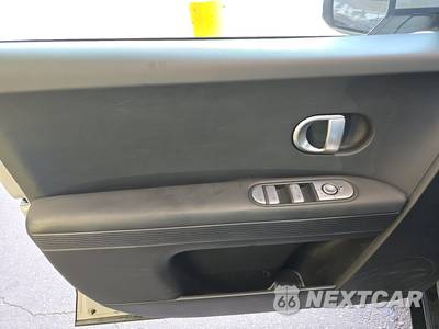 2024 Hyundai IONIQ 5 SEL - zdjęcie 9 z 37 - miniatura