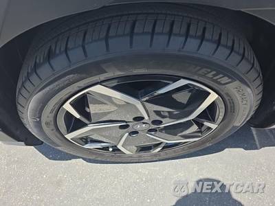 2024 Hyundai IONIQ 5 SE - zdjęcie 17 z 32 - miniatura