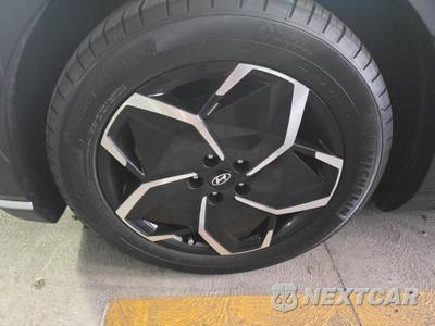 2024 Hyundai IONIQ 5 SEL - zdjęcie 17 z 30 - miniatura
