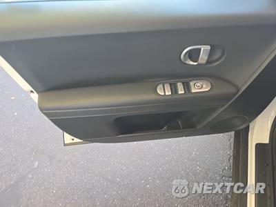 2024 Hyundai IONIQ 5 SEL - zdjęcie 9 z 31 - miniatura