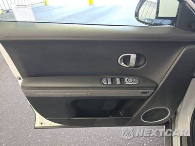 2024 Hyundai IONIQ 5 Limited - zdjęcie 9 z 32 - miniatura