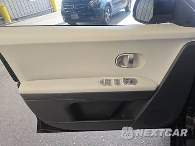 2024 Hyundai IONIQ 5 SE - zdjęcie 9 z 34 - miniatura