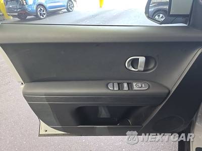2024 Hyundai IONIQ 5 SEL - zdjęcie 9 z 31 - miniatura