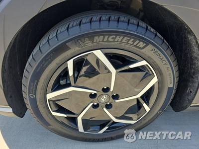 2024 Hyundai IONIQ 5 SEL - zdjęcie 17 z 25 - miniatura