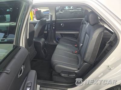 2024 Hyundai IONIQ 5 Limited - zdjęcie 13 z 30 - miniatura