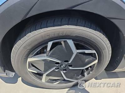 2024 Hyundai IONIQ 5 SE - zdjęcie 17 z 34 - miniatura