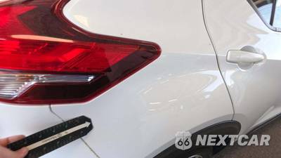 2018 Nissan Kicks SR - zdjęcie 23 z 34 - miniatura