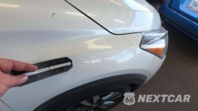 2018 Nissan Kicks SR - zdjęcie 32 z 34 - miniatura