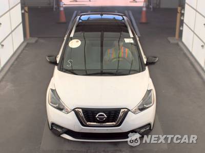 2018 Nissan Kicks SR - zdjęcie 2 z 34 - miniatura