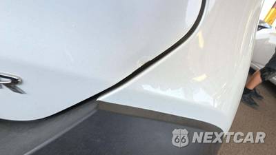 2018 Nissan Kicks SR - zdjęcie 28 z 34 - miniatura