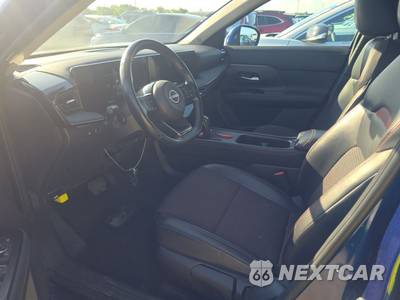 2025 Nissan Kicks SR - zdjęcie 7 z 18 - miniatura