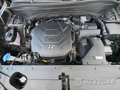 2025 Hyundai Palisade SEL Premium 7-Passenger - zdjęcie 16 z 28 - miniatura