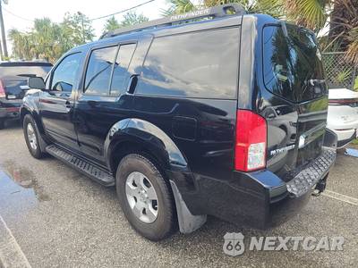 2007 Nissan Pathfinder SE - zdjęcie 6 z 44 - miniatura
