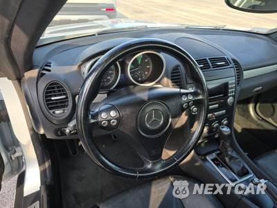 2005 Mercedes-Benz SLK 350 - zdjęcie 10 z 43 - miniatura