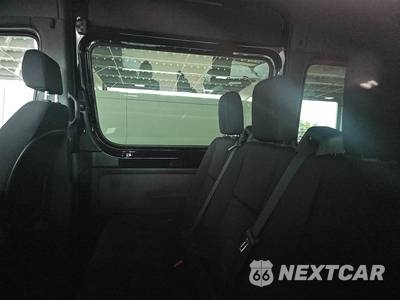 2025 Mercedes-Benz Sprinter 2500 Passenger Van High Roof 170.0" WB - zdjęcie 13 z 31 - miniatura