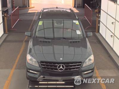 2015 Mercedes-Benz M-Class ML350 - zdjęcie 2 z 40 - miniatura