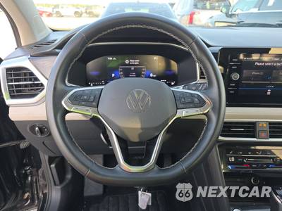 2025 Volkswagen Taos SE - zdjęcie 10 z 26 - miniatura