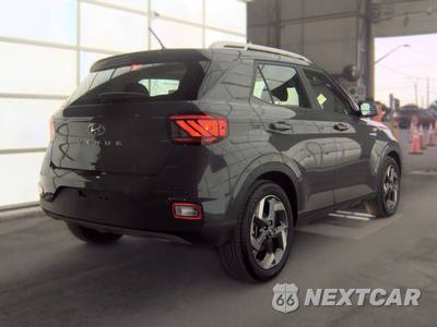 2025 Hyundai Venue SEL - zdjęcie 4 z 25 - miniatura